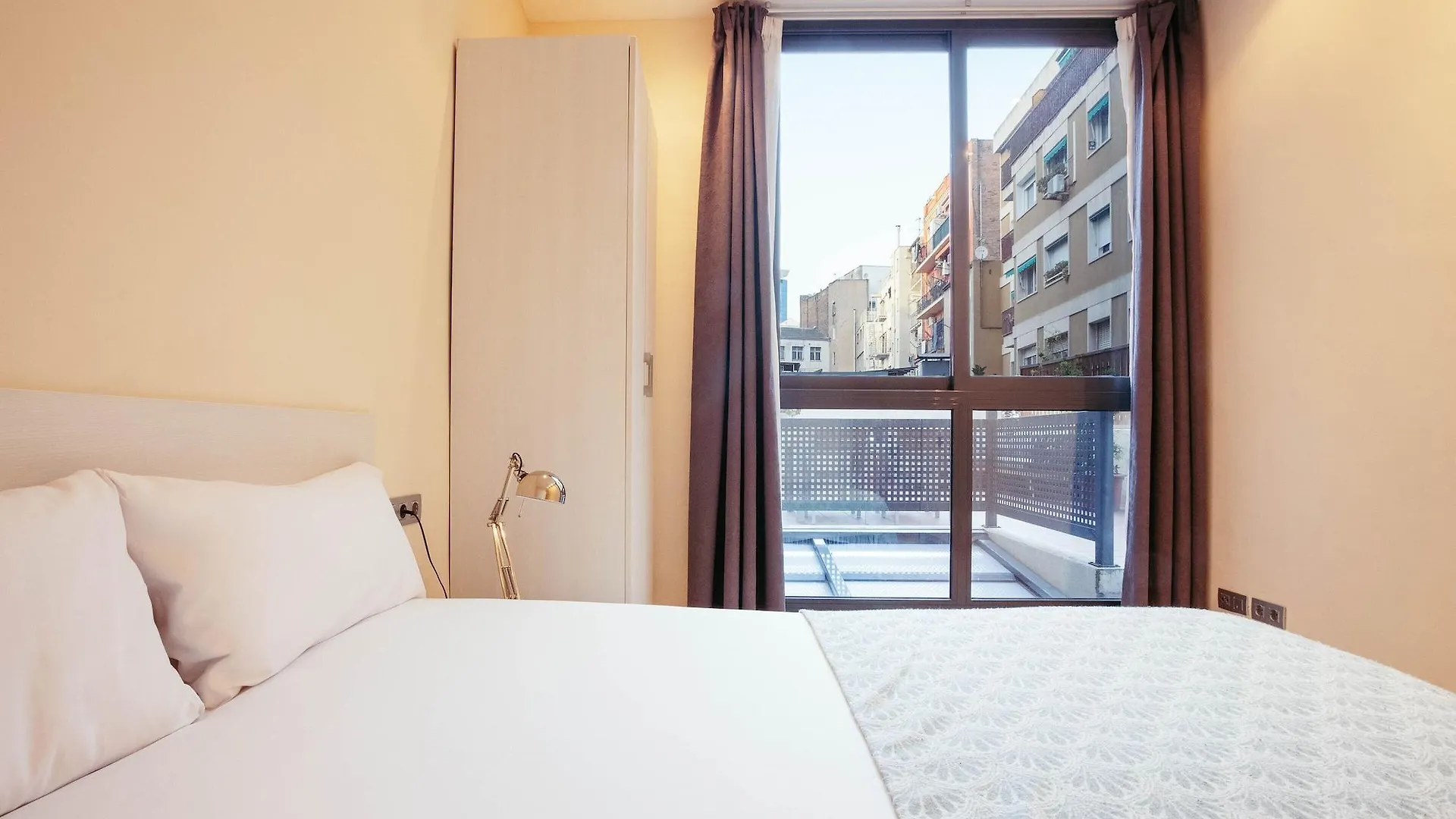 Casa Felipa Plaza Espana Barcelona Spain