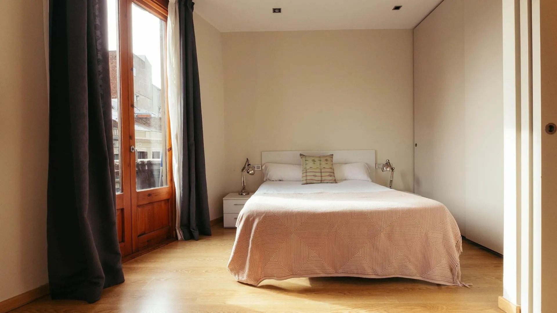 Casa Felipa Plaza Espana Barcelona 0*,