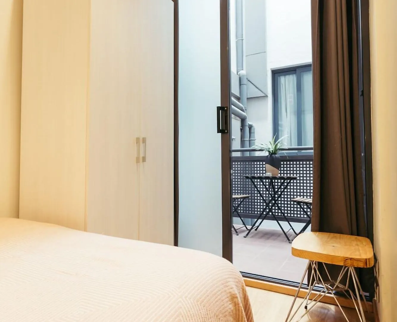 Apartment Casa Felipa Plaza Espana Barcelona Spain